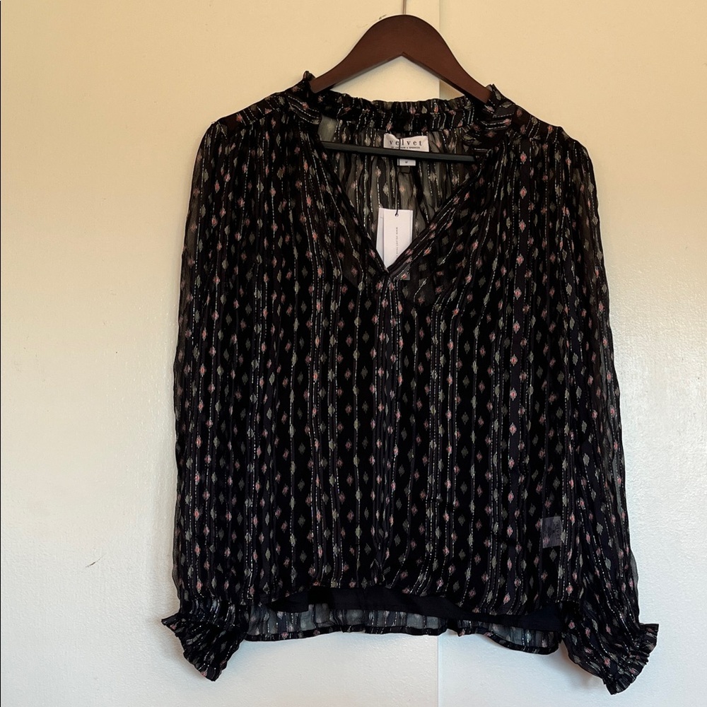 Velvet by Graham & Spencer Black Blouse with Pink Pattern
